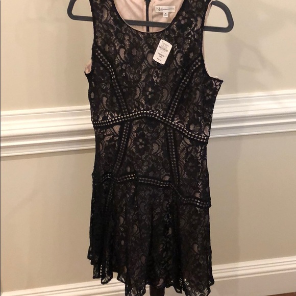 Neiman Marcus lace cocktail dress - Picture 2 of 6